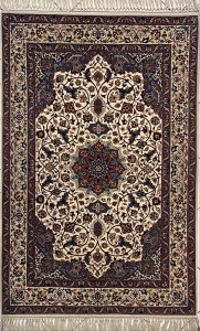 Isfahan auf Seide fein 157 x 103 cm © Heinrich Gleue Perser Teppiche Bremen